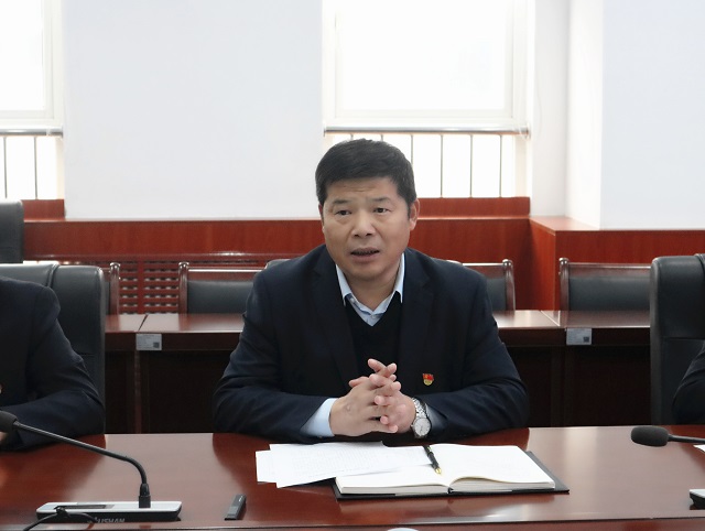 黨委書記顧學福為學員們講授開班第一講 - 副本.JPG